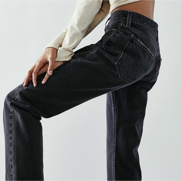 Levi’s Middy Jean - Picture 2 of 4